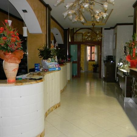 Hotel Mi.Ro. Casalnuovo Di Napoli Extérieur photo