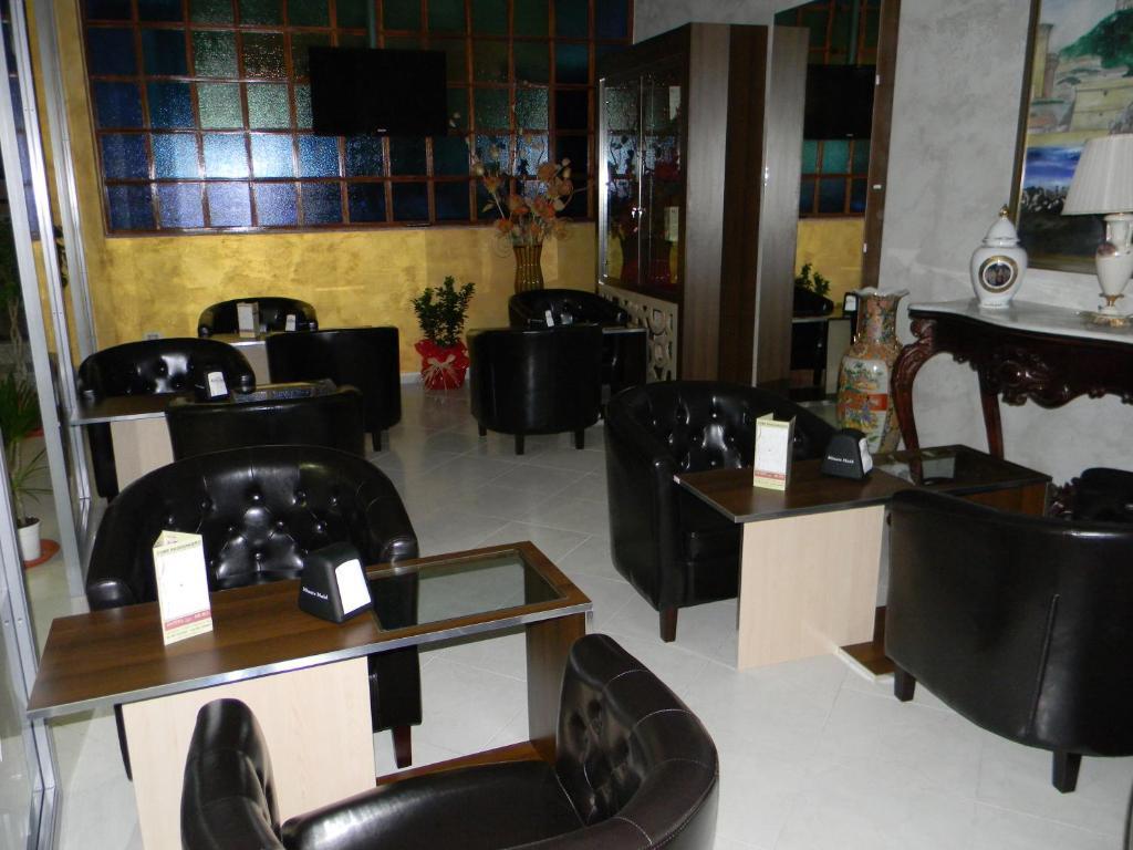 Hotel Mi.Ro. Casalnuovo Di Napoli Extérieur photo